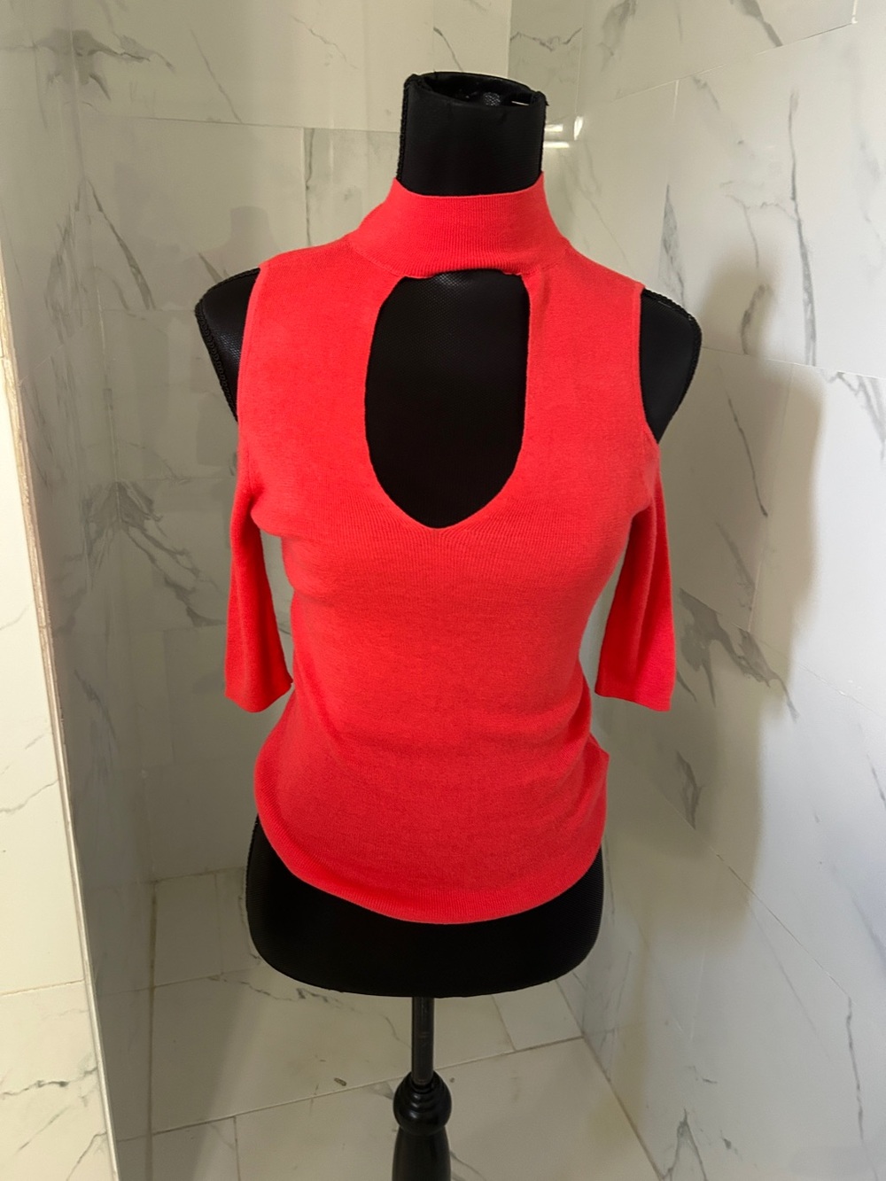 Express Red Cold-Shoulder Mock Neck Sleeveless Top